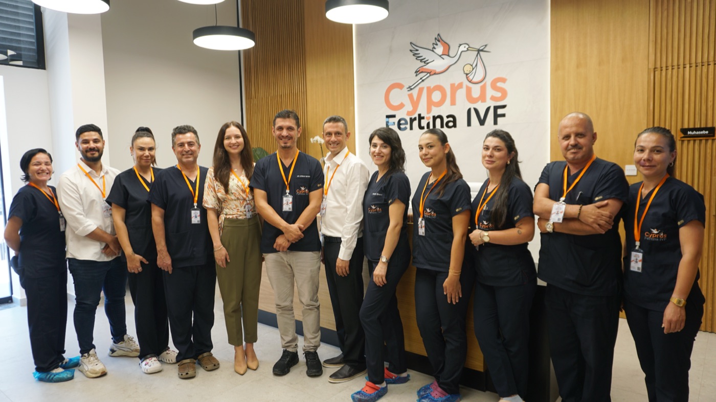 Ekipi i kujdesit i Fertina IVF